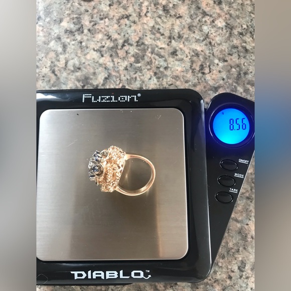 Certified Lady’s Diamond &Blue Sapphire Cluster Ring in Yellow Gold 14K•APPRISED - Picture 8 of 8